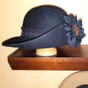 WOOL FELT HAT – FLIPPED BRIM